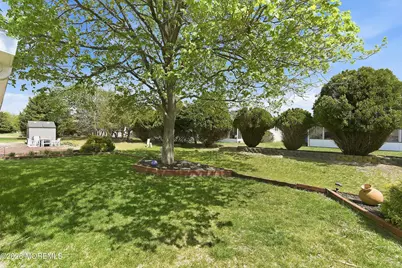 428 Saint Thomas Drive, Toms River Township, NJ 08757 - Photo 11