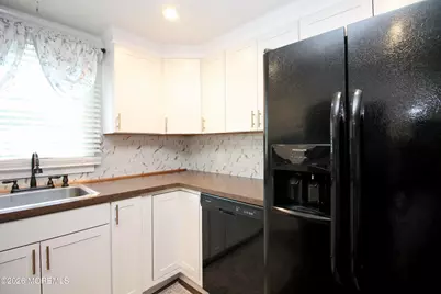 562 Sara Drive, Freehold, NJ 07728 - Photo 13