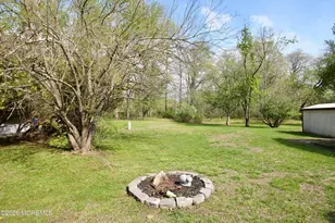 562 Sara Dr, Freehold, NJ 07728 - Photo 33