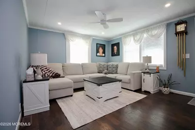 562 Sara Drive, Freehold, NJ 07728 - Photo 7