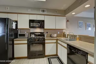 900 Ocean Ave, Point Pleasant Beach, NJ 08742 - Photo 13