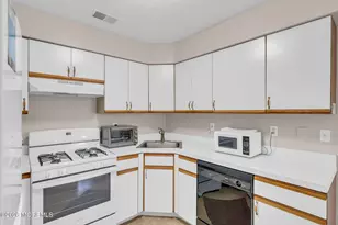 3 Alcott Ct, Freehold, NJ 07728 - Photo 43
