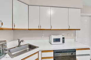 3 Alcott Ct, Freehold, NJ 07728 - Photo 45