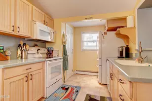 36 Willow St, South Amboy, NJ 08879 - Photo 5