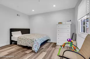 295 Jerome Ave, Oakhurst, NJ 07755 - Photo 21