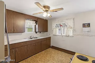 50 Ridge Ave, Manasquan, NJ 08736 - Photo 17