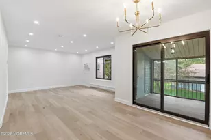 236 Medford Ct, Manalapan Township, NJ 07726 - Photo 9