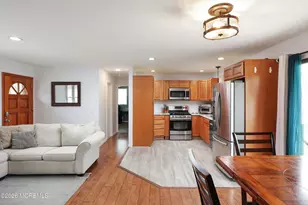 36 Bay Laurel Dr, Brick, NJ 08723 - Photo 5