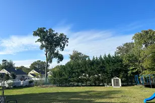 1 Michaels Ct, Oakhurst, NJ 07755 - Photo 5