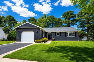 9 Gramercy Ct, Toms River Township, NJ 08757 - Photo 1