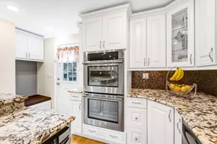 35 Bay Ave, North Middletown, NJ 07748 - Photo 19