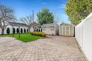 35 Bay Ave, North Middletown, NJ 07748 - Photo 77