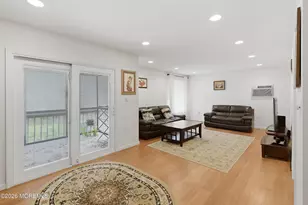 2 Wild Turkey Way, Manalapan Township, NJ 07726 - Photo 5