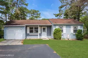 13 Orchard Dr, Whiting, NJ 08759 - Photo 3