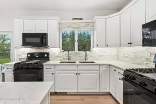 1688 New Hampshire Ave, Toms River Township, NJ 08755 - Photo 31