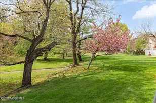 119 Malibu Dr, Eatontown, NJ 07724 - Photo 29