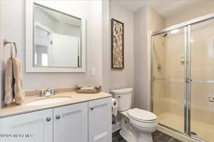 119 Malibu Dr, Eatontown, NJ 07724 - Photo 19