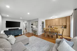 20 Arrowsmith Ct, Matawan, NJ 07747 - Photo 17
