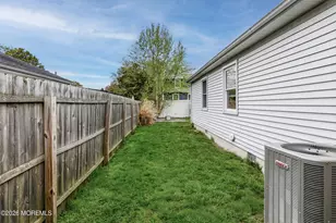 1407 Rogers Rd, Wall Township, NJ 07719 - Photo 31