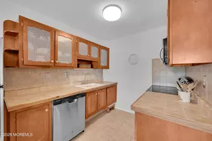651B Plymouth Dr, Lakewood, NJ 08701 - Photo 9