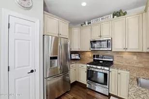 7 Dayna Ct, Howell Township, NJ 07731 - Photo 17