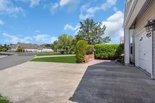 65 Summerhill Dr, Manahawkin, NJ 08050 - Photo 3