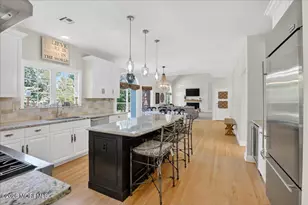 371 Karen Ct, Freehold, NJ 07728 - Photo 19