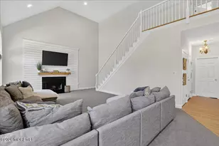371 Karen Ct, Freehold, NJ 07728 - Photo 25