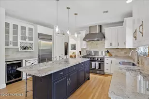 371 Karen Ct, Freehold, NJ 07728 - Photo 17