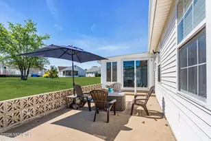 152 Chesterfield Ln, Toms River Township, NJ 08757 - Photo 7