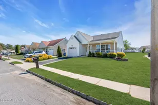 152 Chesterfield Ln, Toms River Township, NJ 08757 - Photo 49