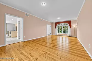 9 Violet Dr, Ocean Twp, NJ 07712 - Photo 11