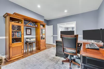 21 Appaloosa Drive, Manalapan Township, NJ 07726 - Photo 15