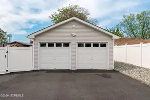 238 Forepeak Ave, Beachwood, NJ 08722 - Photo 5