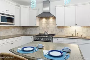 432 Ocean Blvd N, Long Branch, NJ 07740 - Photo 19