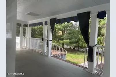 15 Lockwood Place, Oakhurst, NJ 07755 - Photo 5
