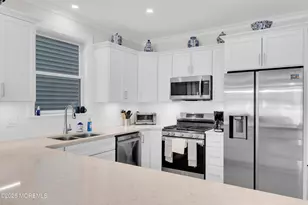 122 Hancock Ave, Seaside Heights, NJ 08751 - Photo 9