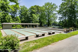 7 Hampton Ct, Red Bank, NJ 07701 - Photo 45