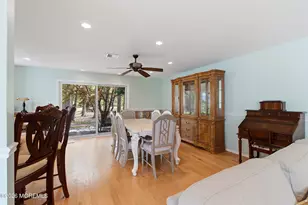 7 Hampton Ct, Red Bank, NJ 07701 - Photo 7