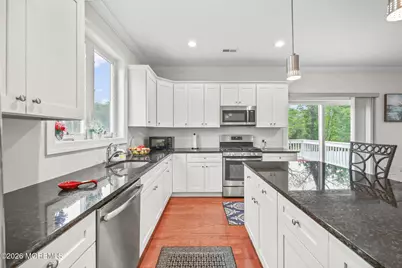 136 Southwood Drive, Old Bridge Township, NJ 08857 - Photo 13