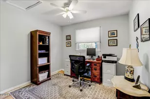 31 Cameron Ct, Freehold, NJ 07728 - Photo 21