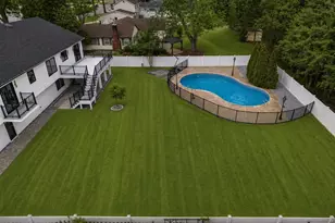 9 Fairview Rd, Marlboro Township, NJ 07746 - Photo 5