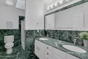 176 Oakland Mills Rd, Manalapan Township, NJ 07726 - Photo 43