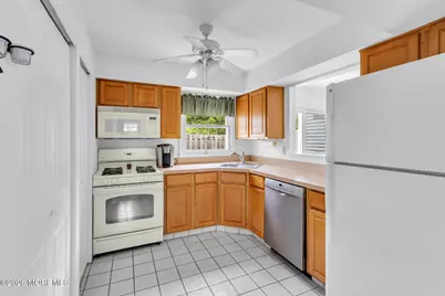 40 Independence Court, Jackson, NJ 08527 - Photo 7