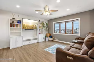 3138 Oceanic Dr, Toms River Township, NJ 08753 - Photo 5