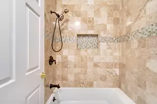 18-4 Augusta Ct, Freehold, NJ 07728 - Photo 17