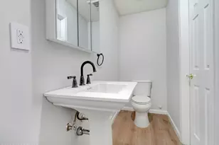 18-4 Augusta Ct, Freehold, NJ 07728 - Photo 11