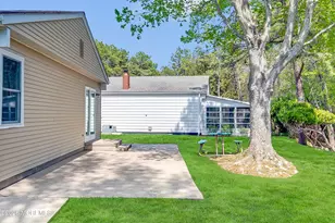 47 Normanton Ct, Toms River Township, NJ 08757 - Photo 9