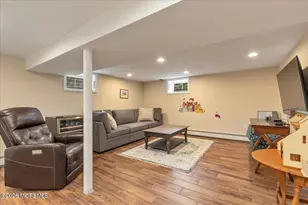 25 Wildhedge Ln, Holmdel, NJ 07733 - Photo 29