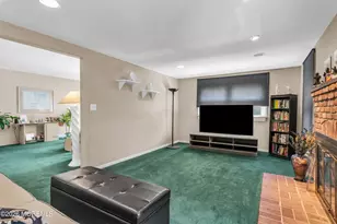 900 Cable Ave, Beachwood, NJ 08722 - Photo 9